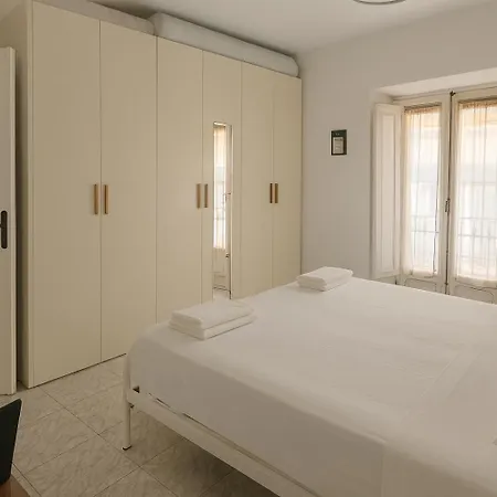 Appartamento Freedhome - Nightlife