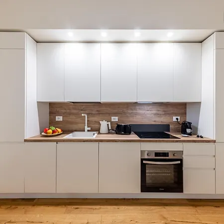 Porta Venezia Bilocale Moderno