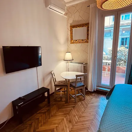 Appartamento Con Terrazzo Milano