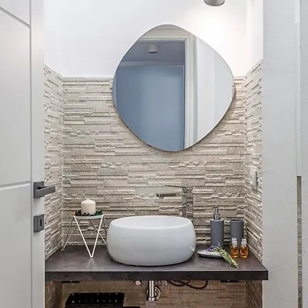 Luminoso Bilocale In Porta Garibaldi Apartament Mediolan