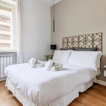 Luminoso Bilocale In Porta Garibaldi