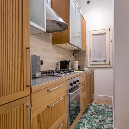 Nuovo In Zona Isola Apartmán