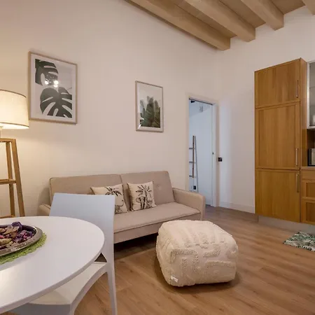 Nuovo In Zona Isola Apartmán *