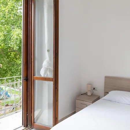 Elegant One Bedroom In Rovereto - Mirable Pm Apartment