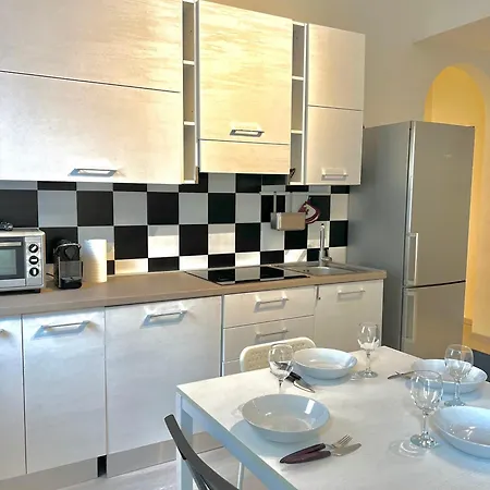 Apartmán 15 Minutes From The Duomo - New With Every Comfort *