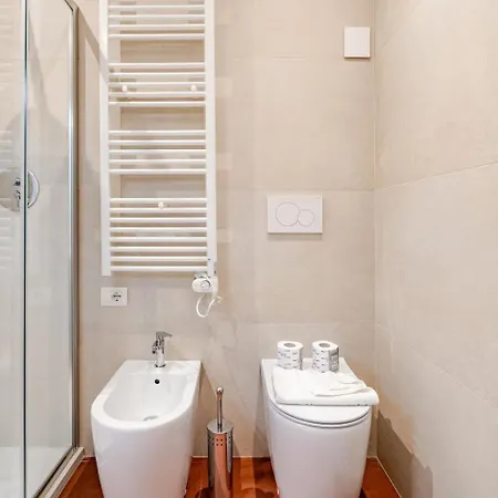 3 Min Da Stazione Garibaldi E Corso Terrazzo Milano