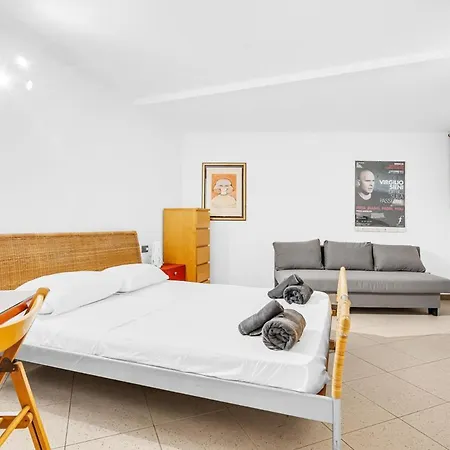 No220 -san Siro- Your Refuge In