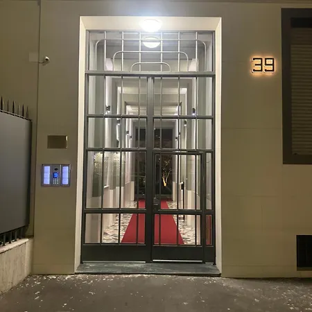 Station Bliss Apartment *