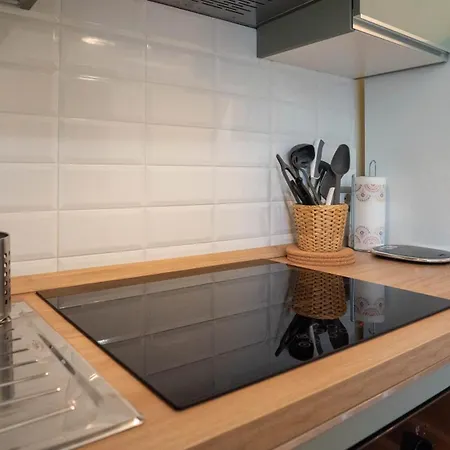 Near C. Buenos Aires - Wifi Ac Metro 3 Min