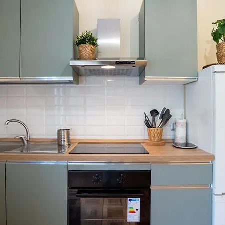 Near C. Buenos Aires - Wifi Ac Metro 3 Min Appartement *