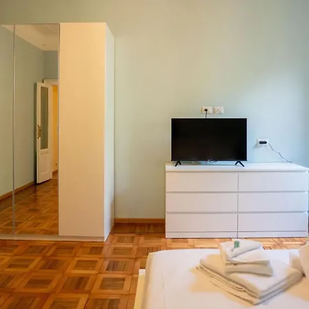 Near C. Buenos Aires - Wifi Ac Metro 3 Min Apartmán