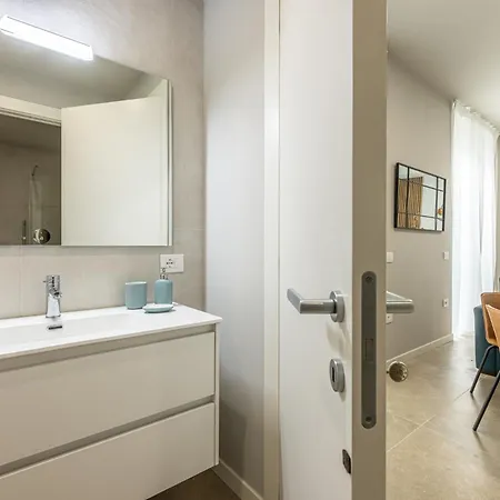 Navigli Elegante Oasi Di Comfort E Design Lejlighed