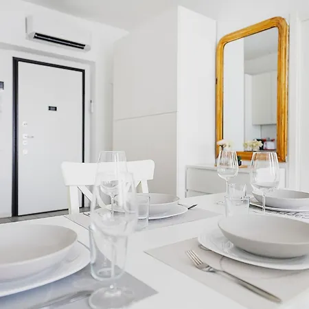 Easylife - - Mancini 1 P6 - Cinque Giornate Apartamento *