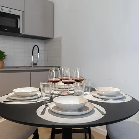 Italianway Comfort - Monza 9 شقة *