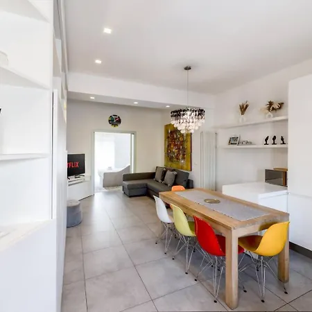 The Garibaldi Apartamento