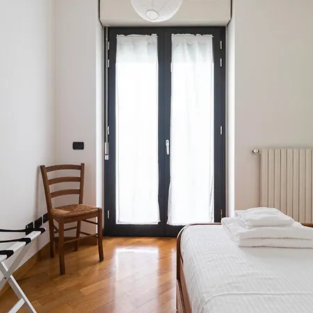 Italianway Comfort - Vico Magistretti 1 *