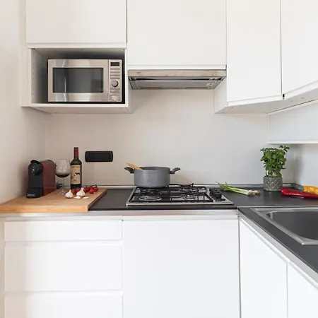 Italianway Comfort - Vico Magistretti 1 *