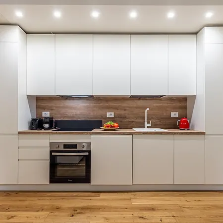 Porta Venezia Elegante Bilocale ميلان