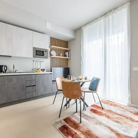 Navigli Fascino E Stile Nella Vera Milano