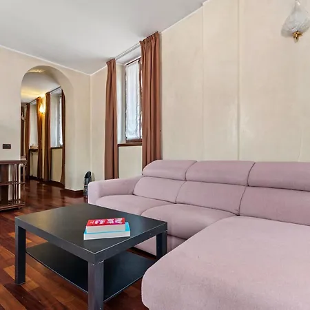 Ampia Casa Su Due Piani, A Pochi Minuti Dai Navigli E Metro 公寓 米兰