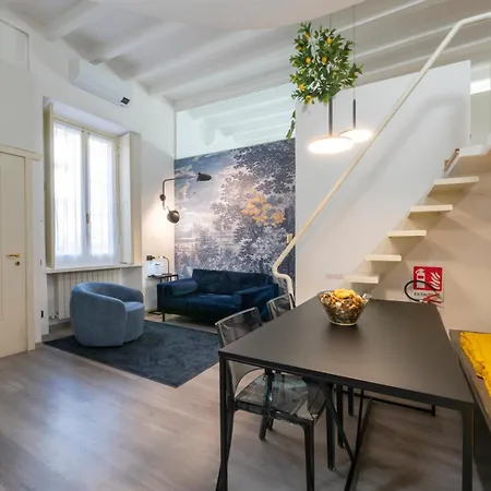 I-host - Pavia 10 ميلان