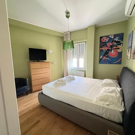 Regina Giovanna - Porta Venezia, Apartament *