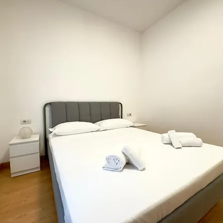 아파트 Sempione Chic Apartment, Citycenter,