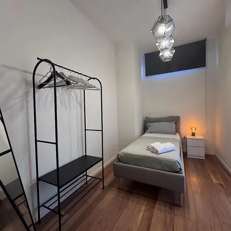 Design Big Bright Apartamento Milão