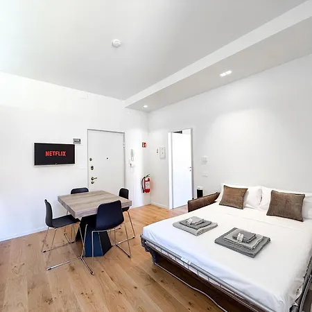 Porta Romana, Fermata Tram Sotto Casa, Wifi Veloce