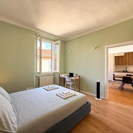 Porta Romana, Fermata Tram Sotto Casa, Wifi Veloce Апартаменты