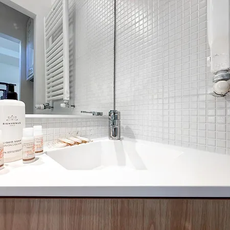 Porta Romana, Fermata Tram Sotto Casa, Wifi Veloce