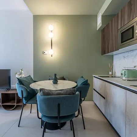 Apartament Navigli Charme Urbano Tra Design E Quiete Mediolan