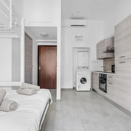 Do11 -10 Minutes From The Duomo-