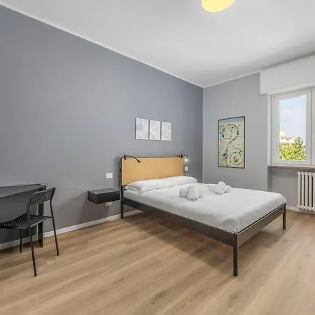 アパート Easy Parking, 10 Min To Malpensa Express, Air Conditioning *