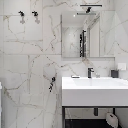 Lägenhet Casa Gorilla Sempione,