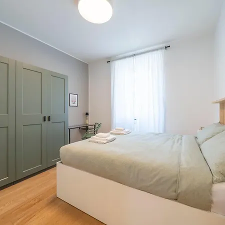 Casa Gorilla Sempione, Daire Milano
