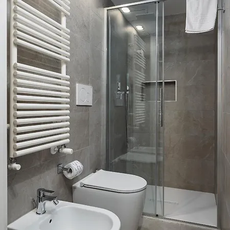 New - M5 Isola 50m - Gae Aulenti - Bosco Verticale מילאנו