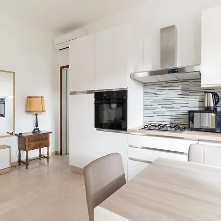 Guesthost - Mm3 Corvetto Bright