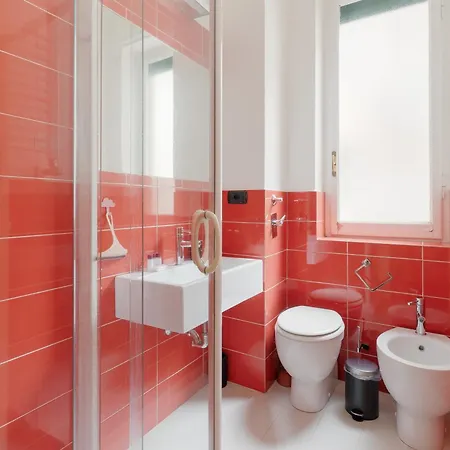 Guesthost - Sempione Bright * Milano