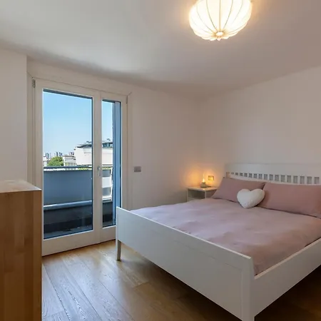 Rolandi Duplex With Terrace شقة *