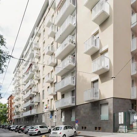 Guesthost - Bright & Comfy In Corvetto