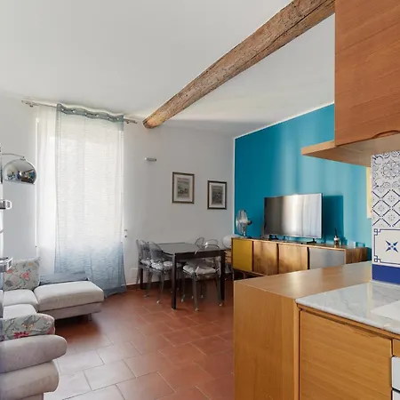 Guesthost - Cassina De' Pomm - Lovely *