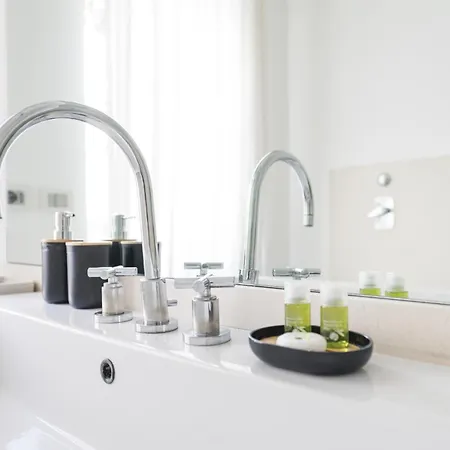 Easylife - - Vigoni 7 - Santa Sofia