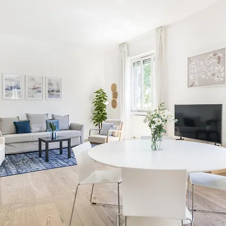 Easylife - - Vigoni 7 - Santa Sofia *