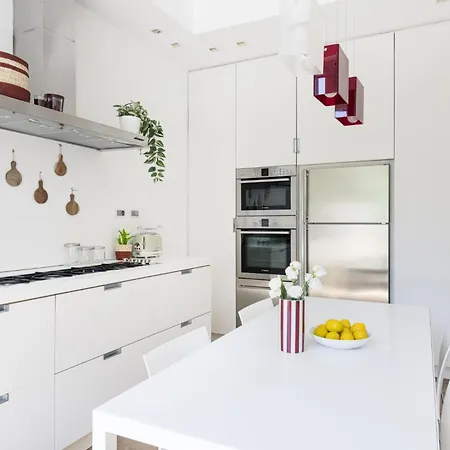 Apartment Easylife - - Vigoni 7 - Santa Sofia Milan