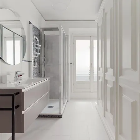 Apartment Guesthost - Lovely X4 In Porta Venezia Mailand