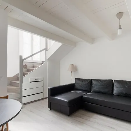 Guesthost - Cozy Loft-studio Flat In Crescenzago 米兰