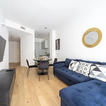 Enora Aapts By Sweett - Sirtori * Milán