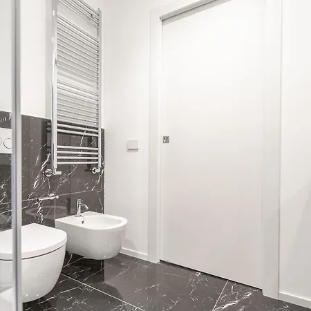 Enora Aapts By Sweett - Sirtori Apartmán *