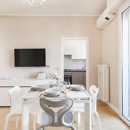 Easylife - - Ortigara 22 - Porta Vittoria Daire Milano